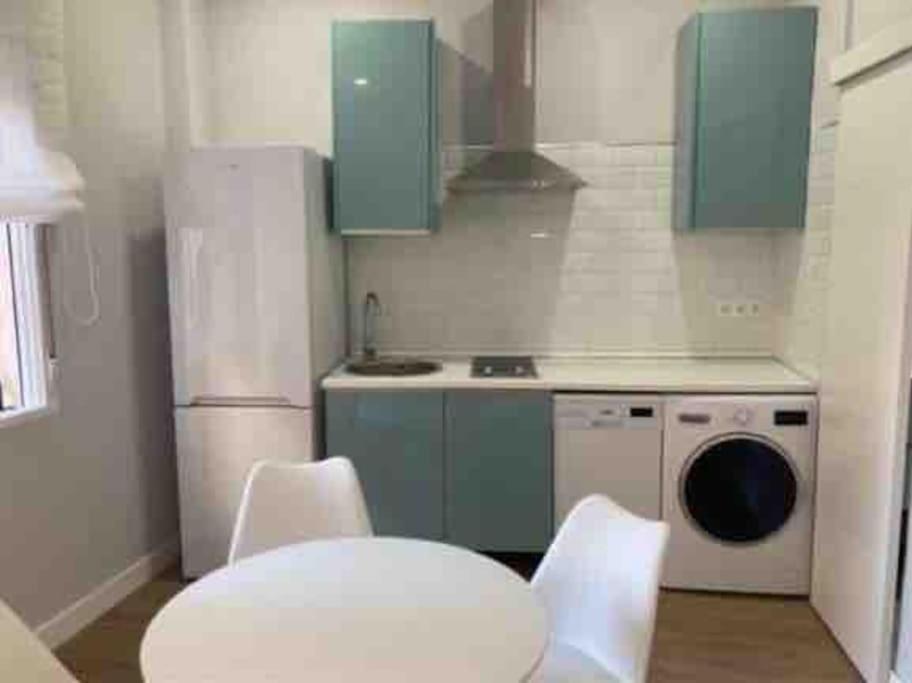 Romantico Apartamento Cerca La Playa 2 Almeria Bagian luar foto